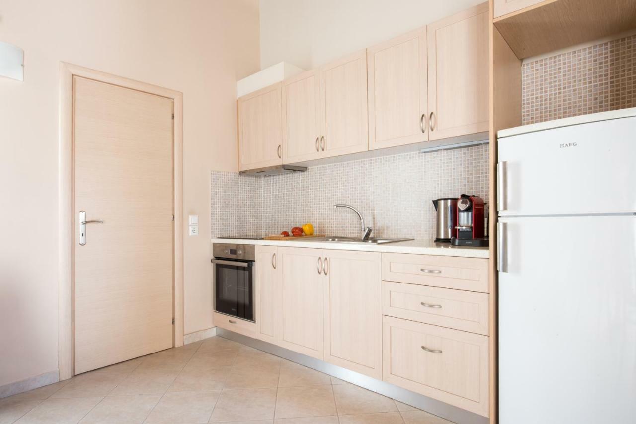 Апартаменти Top Floor Modern Studio In Central Koropi Екстер'єр фото