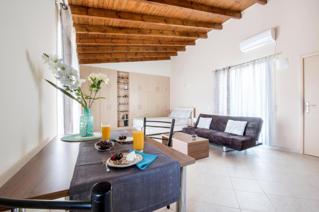 Апартаменти Top Floor Modern Studio In Central Koropi Екстер'єр фото